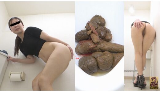 5カメWフルショット 真夏の露出美人放屁大便4